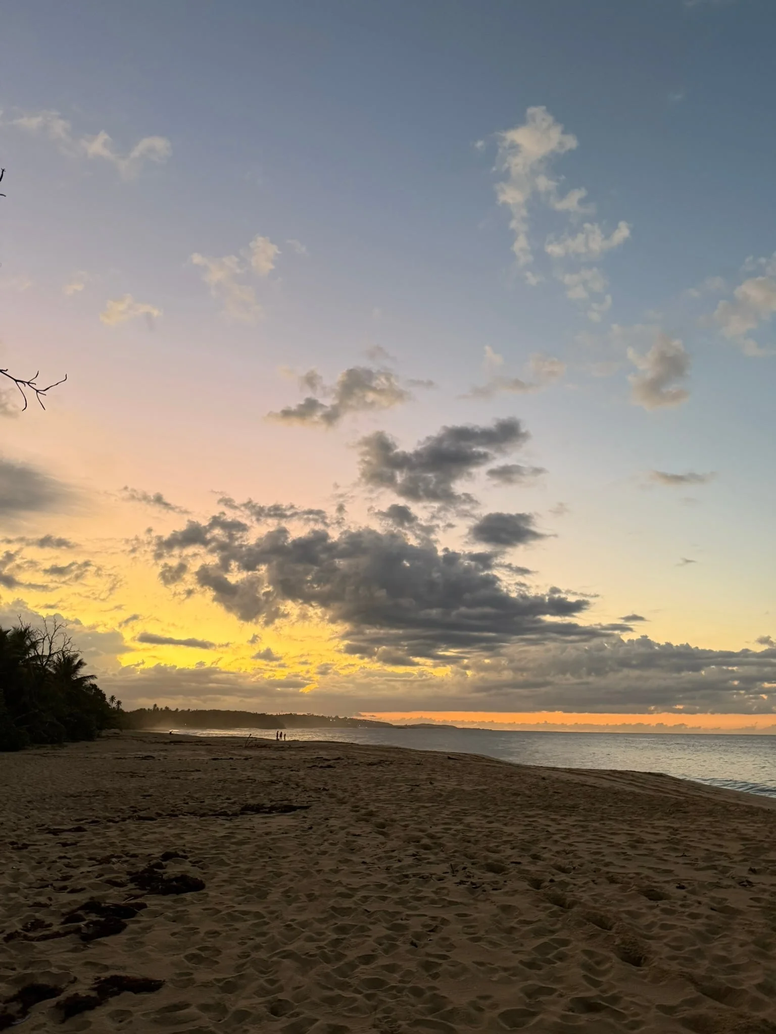 Playa Los Tubos, Manatí, PR.